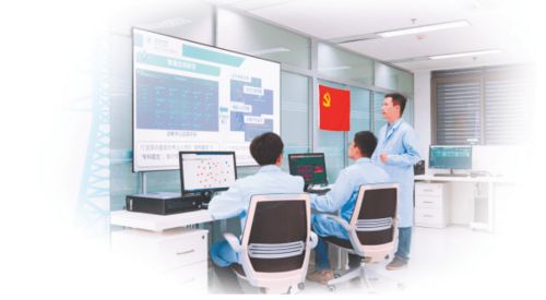 電力專(zhuān)家胡成博 從軍校教員跨界而來(lái)