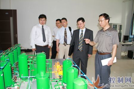 巴魯夫為高校學子開啟 傳感夢之旅