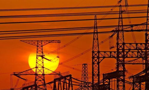 橫跨五千公里串聯(lián)全國,中國首創(chuàng)特高壓技術(shù),制定了全新國際標(biāo)準